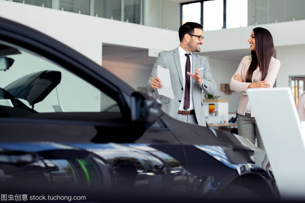 汽車(chē)銷(xiāo)售 展廳展示車(chē)是否值得推薦給買(mǎi)家？